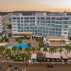 https://vrissaki-beach-hotel.protaras-cy-hotels.com