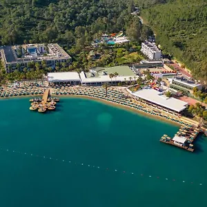 Курортный комплекс Bay &